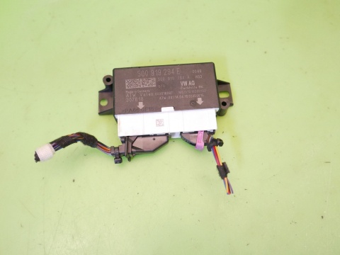 Moduł sterownik czujników parkowania PDC 5Q0919294E VW GOLF VII 12-16