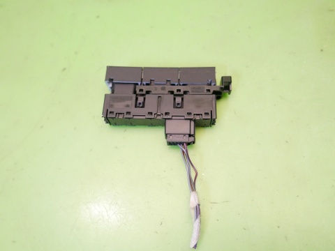 Przełącznik PDC czujników parkowania 5G1927238E VW GOLF VII 12-16