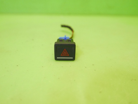 Przełącznik świateł awaryjnych VW GOLF VII 12-16