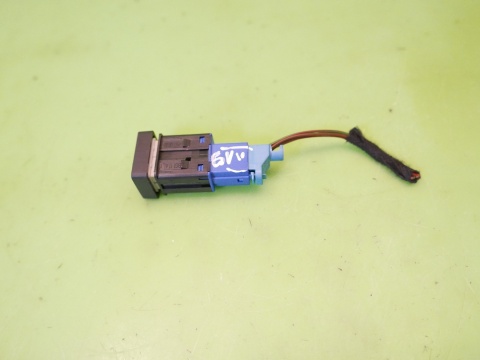 Przełącznik świateł awaryjnych VW GOLF VII 12-16