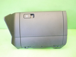 Schowek prawy pasażera z deski 5G1857285F VW GOLF VII 12-16