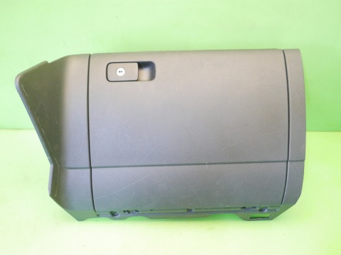 Schowek prawy pasażera z deski 5G1857285F VW GOLF VII 12-16