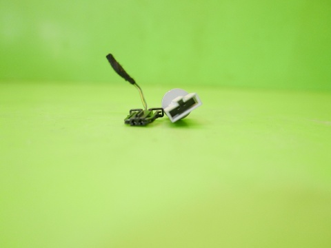 Czujnik temperatury nawiewu lewy 1K0907543E VW GOLF VII 2.0 TDI 12-16