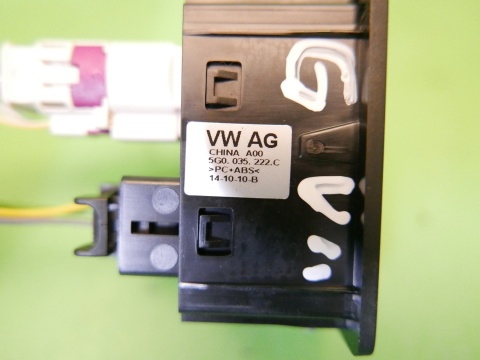 Złącze wejście gniazdo aux usb 5G0035222C 5Q0035724 VW GOLF VII 12-16
