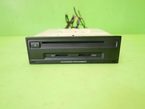 Nawigacja czytnik kart navi 5G0035846A CQ-XV24F1AE VW GOLF VII 12-16