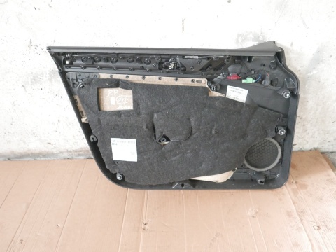 Boczek tapicerka prawa przód VW GOLF VII KOMBI 5D 12-16