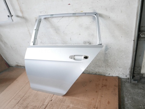 Drzwi lewe tył tylne LA7W VW GOLF VII 5D KOMBI 12-16