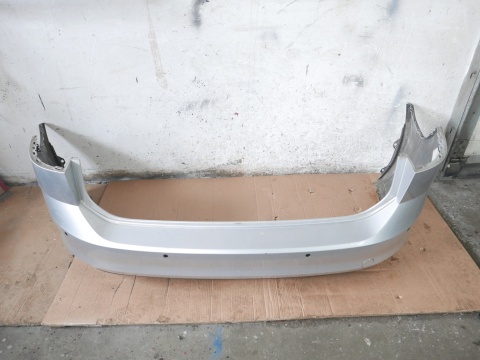 Zderzak dyfuzor dokładka tył tylny LA7W VW GOLF VII 5D KOMBI 12-16