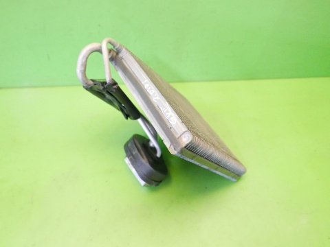 Parownik klimatyzacji 5Q0820679D VW GOLF VII 2.0 TDI 12-16