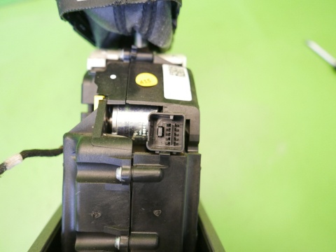 Lewarek dźwignia zmiany biegów automat dsg 5Q1713023T VW GOLF VII 2.0 TDI 12-