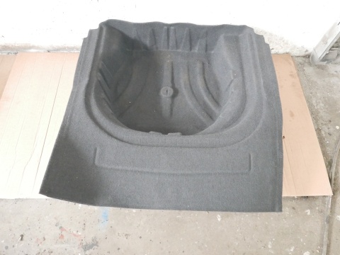 Wykładzina dywanik bagażnika 5G9863544B VW GOLF VII KOMBI 12-16