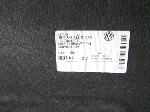 Wykładzina dywanik bagażnika 5G9863544B VW GOLF VII KOMBI 12-16