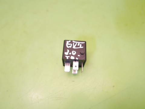 Przekaźnik 645 4H0951253A V23136B0006X080 VW GOLF VII 2.0 TDI 12-16