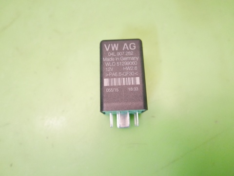 Przekaźnik 511 świec żarowych 04L907282 51299060 VW GOLF VII 2.0 TDI 12-16
