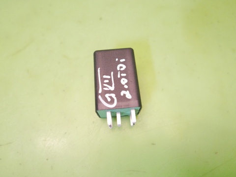 Przekaźnik 511 świec żarowych 04L907282 51299060 VW GOLF VII 2.0 TDI 12-16