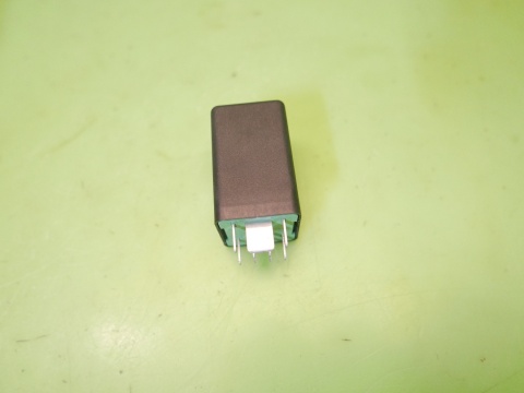 Przekaźnik 511 świec żarowych 04L907282 51299060 VW GOLF VII 2.0 TDI 12-16