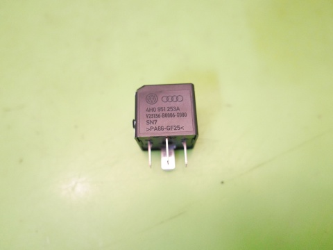 Przekaźnik 645 4H0951253A V23136B0006X080 VW GOLF VII 2.0 TDI 12-16