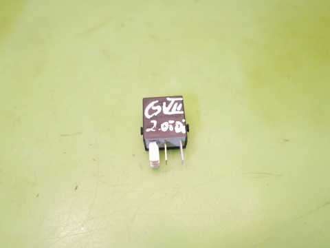 Przekaźnik 646 4H0951253C V23374A1001X010 VW GOLF VII 2.0 TDI 12-16