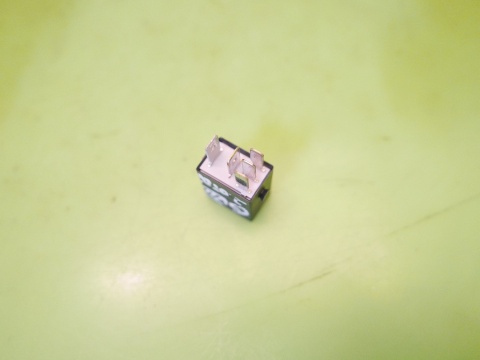 Przekaźnik 646 4H0951253C V23374A1001X010 VW GOLF VII 2.0 TDI 12-16