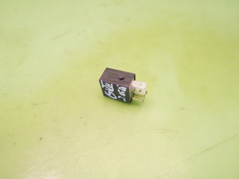 Przekaźnik 646 4H0951253C V23374A1001X010 VW GOLF VII 2.0 TDI 12-16