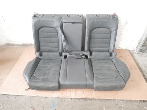 Kanapa siedzisko + oparcie VW GOLF VII KOMBI 12-16
