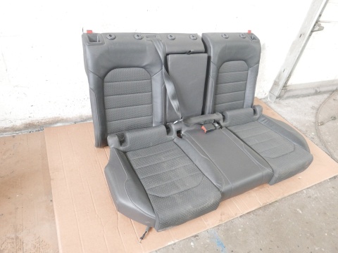 Kanapa siedzisko + oparcie VW GOLF VII KOMBI 12-16
