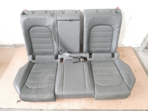 Kanapa siedzisko + oparcie VW GOLF VII KOMBI 12-16
