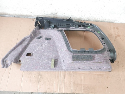 Boczek bagażnika lewy mocowanie rolety VW GOLF VII KOMBI 12-16