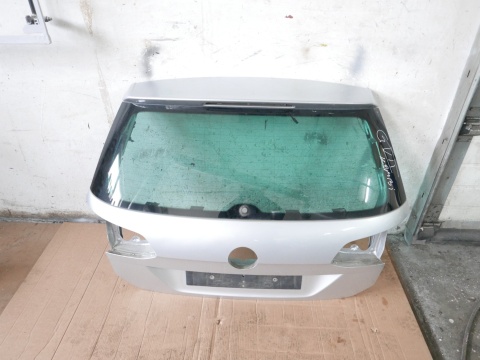 Klapa tył bagażnika szyba tylna LA7W VW GOLF VII 5D KOMBI 12-16