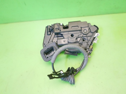 Centralny zamek prawy tył 5K4839016Q 7pin VW GOLF VII 5D KOMBI 12-16