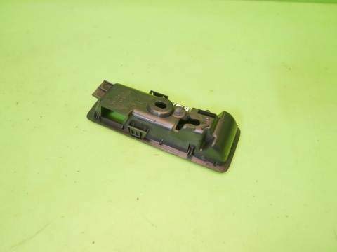 Klamka rączka składania kanapy prawa 5G0885671E VW GOLF VII KOMBI 12-16