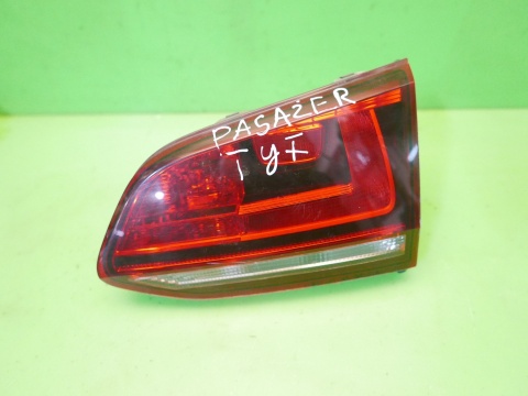 Lampa prawa tył w klapę 5G9945094F valeo VW GOLF VII KOMBI 12-16