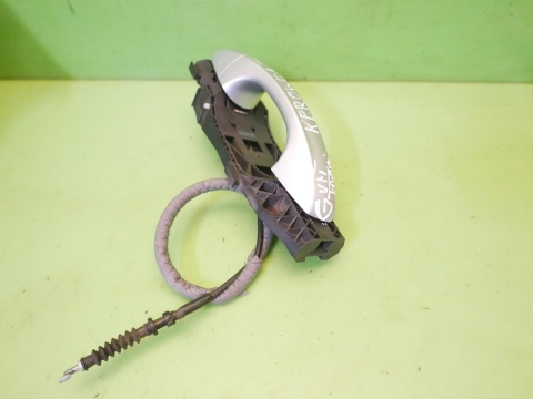 Klamka zewnętrzna lewa tył LA7W VW GOLF VII 5D 12-16