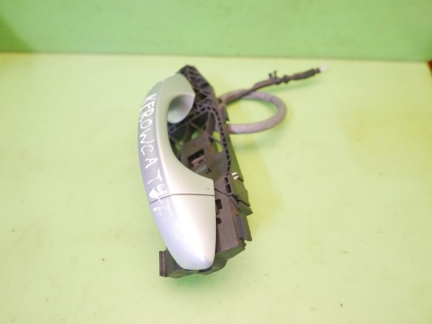 Klamka zewnętrzna lewa tył LA7W VW GOLF VII 5D 12-16