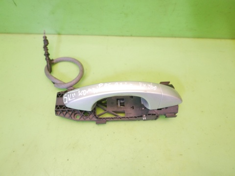 Klamka zewnętrzna prawa przód LA7W VW GOLF VII 5D 12-16