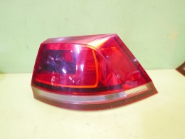 Lampa prawa tył w błotnik 5G9945096D valeo VW GOLF VII KOMBI 12-16