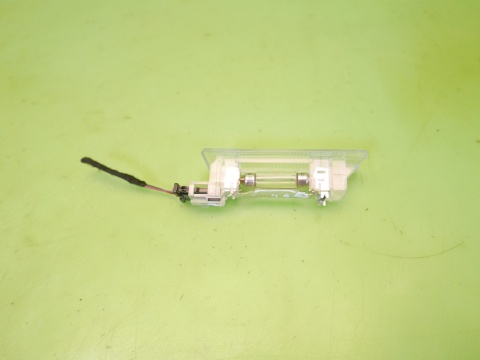 Lampka oświetlenie kabiny 5K0947101 VW GOLF VII 12-16