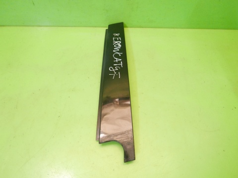 Listwa słupka drzwi lewa tył VW GOLF VII 5D KOMBI 12-16