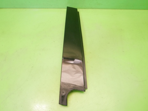 Listwa słupka drzwi prawa tył VW GOLF VII 5D KOMBI 12-16