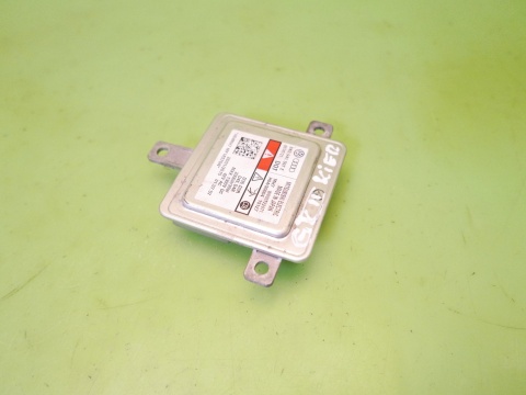 Przetwornica 8K0941597E W003T22071 D3S D3R D4S D4R VW GOLF VII 12-16