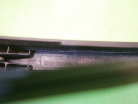 Ramię wycieraczki tył 5G9955707 VW GOLF VII KOMBI 12-16