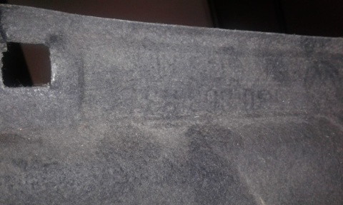 Wygłuszenie podbitka maski pokrywy silnika 5G0863831 VW GOLF VII 12-16