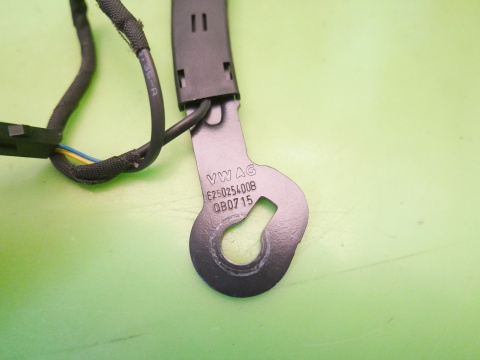 Zapięcie zatrzask pasa prawy przód 5G4857756E VW GOLF VII 5D 12-16