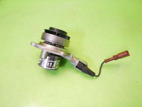 Pompa wody 002144802AM 010289801KT VW GOLF VII 2.0 TDI 12-16