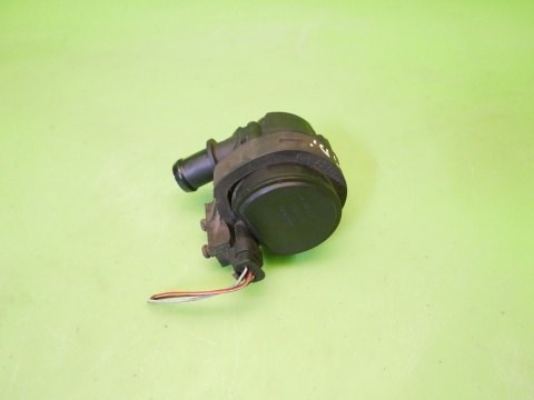 Dodatkowa pompa obiegu wody 5G0965567 0392023209 VW GOLF VII 2.0 TDI 12-