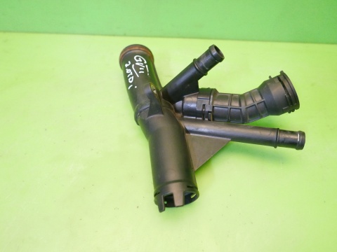 Króciec wody 04L121071E VW GOLF VII 2.0 TDI 12-16