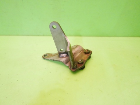 Łapa wspornik filtra dpf 04L131561J VW GOLF VII 2.0 TDI 12-16