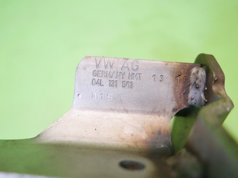 Łapa wspornik filtra dpf 04L131561J VW GOLF VII 2.0 TDI 12-16