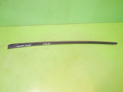 Listwa szyby czołowej lewa przód VW GOLF VII GTI 5D KOMBI 12-16