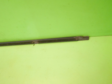 Listwa zgarniająca chrom lewa tył VW GOLF VII 5D KOMBI 12-16